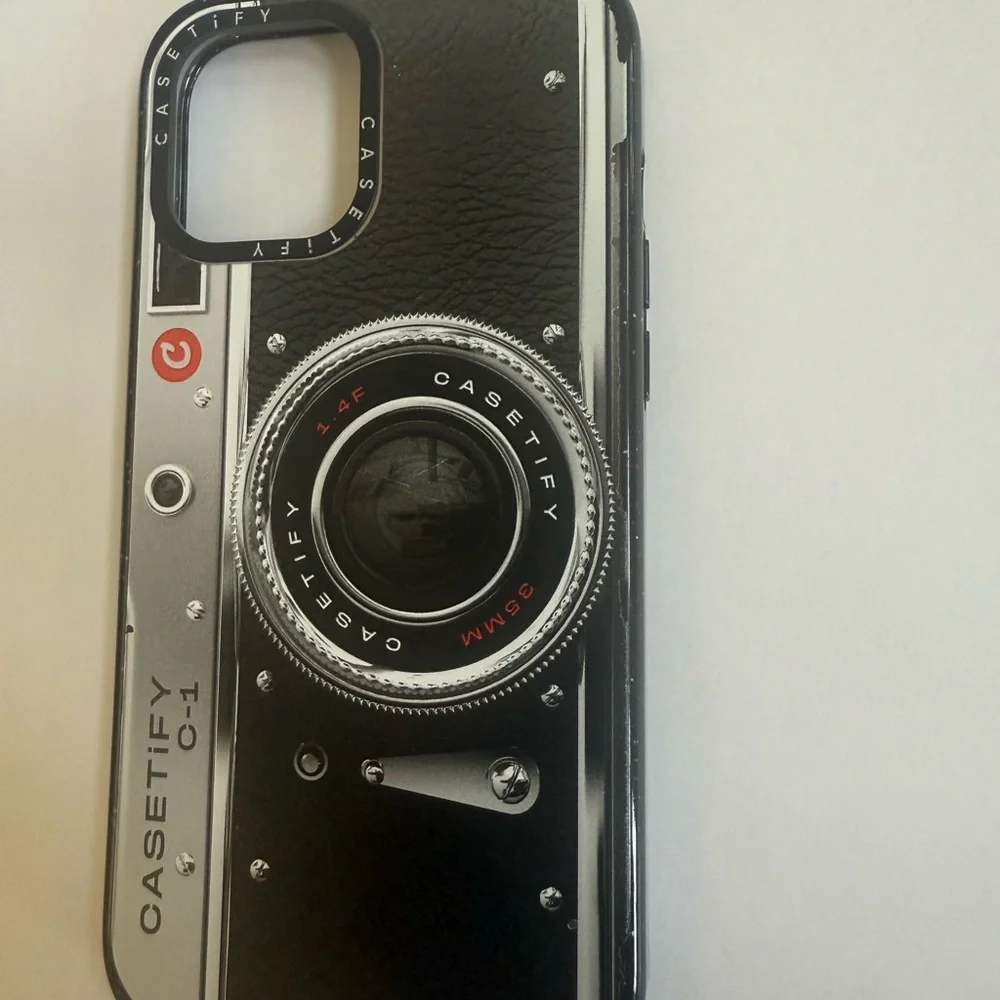 Casetify Camera Case - Classic